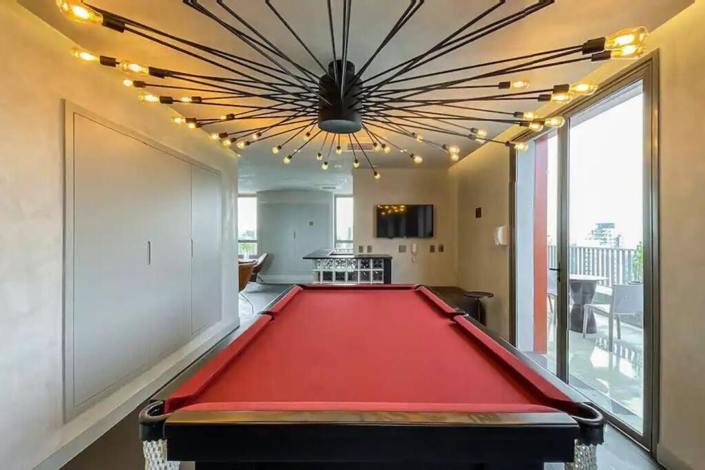 Luxo Ao Lado Allianz Apartment